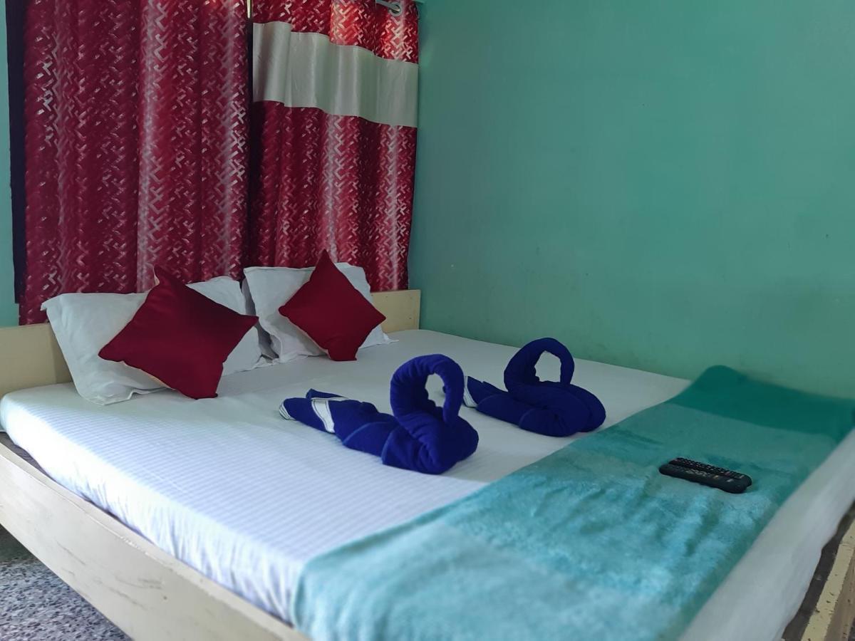 Goroomgo Tapati Villa ปูรี ภายนอก รูปภาพ